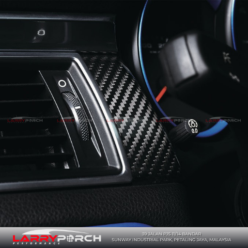 Porsche-Macan-Carbon-interior