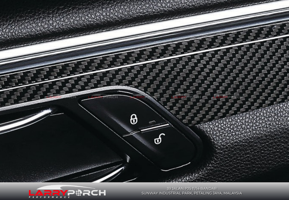Carbon-interior-trim-Porsche-Macan