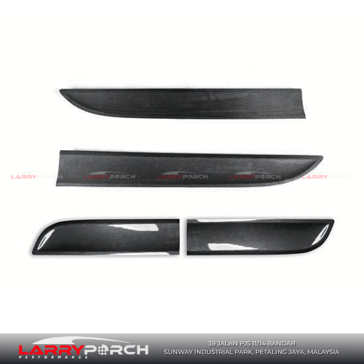 Porsche-Macan-door-panel-trim